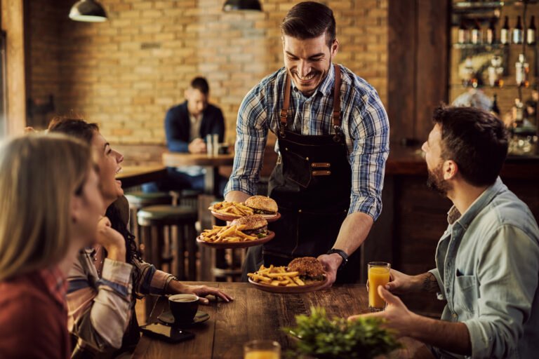 How Many Types of Service in Restaurant Operations? A Detailed Guide for Restaurateurs